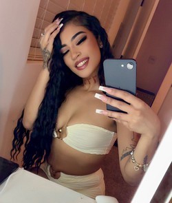 latina-bombshell-big-0
