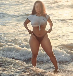 naughty-massage-therapist-big-0