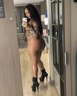 playmate-ready-to-play-always-accepting-out-calls-big-0