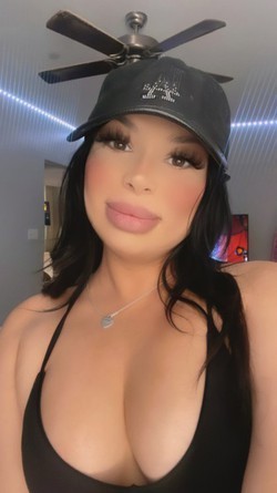 can-i-kiss-you-big-0