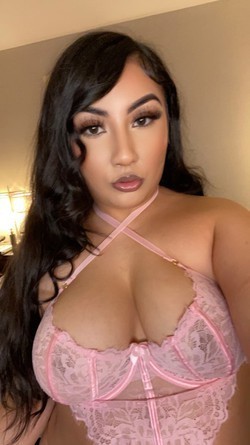 sexy-latina-model-highly-reviewed-big-0