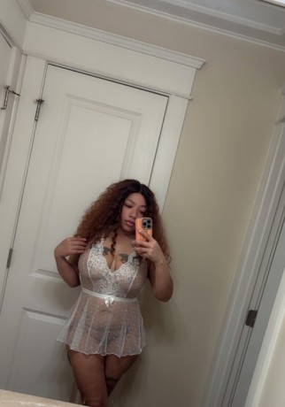 sensual-companion-visiting-big-0