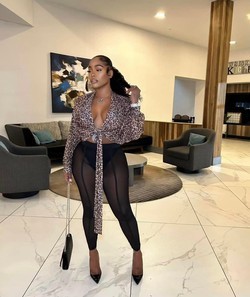 alluring-southern-belle-big-0