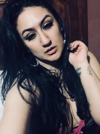 exotic-spanish-babe-big-0