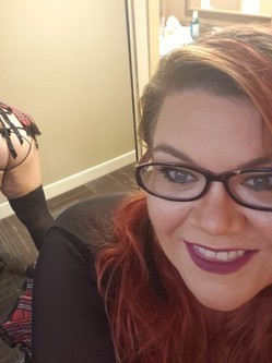 busty-redhead-bbw-big-0