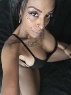 prebooking-cali-vixen-for-this-weekend-big-0