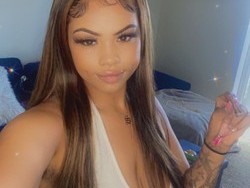 top-notch-beautiful-hawaiian-companion