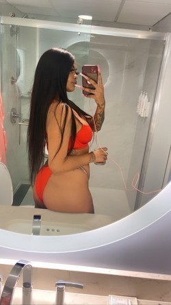 top-notch-beautiful-hawaiian-companion-big-1