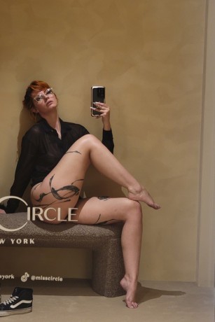 red-head-lilith-vale-big-0