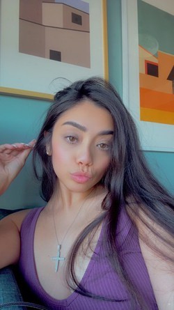 breathtaking-hawaiian-cambodian-beauty-big-0
