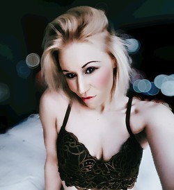 exclusive-and-discreet-blonde-blue-eyed-bombshell-big-0