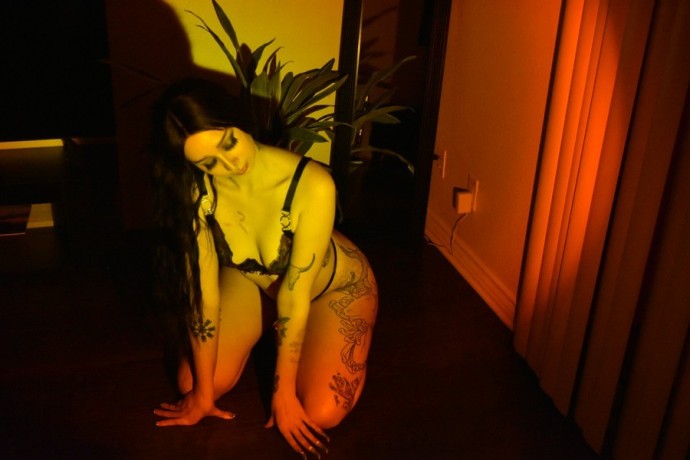 tall-luxury-goddess-now-doing-incalls-big-0