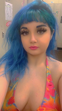 upscale-vintage-doll-big-1
