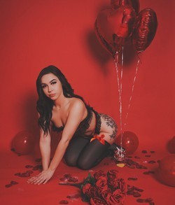upscale-luxury-companion-big-0