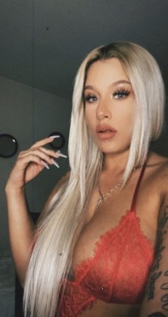 sexy-little-blondie-next-door-big-0