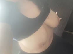 busty-brunette-goddess