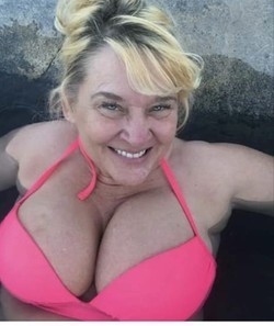 40-ddd-nuru-tantra-mommy-big-0