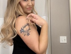 sexxy-layla-available-now