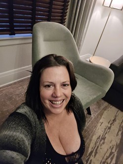 available-all-weekend-sensual-milf-wants-you-big-1