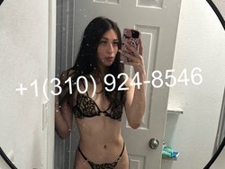 sexy-petite-asian-latina