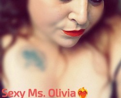 supreme-queen-bee-big-0